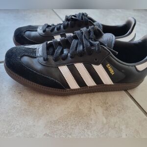 Adidas Samba Classic Black White – Women’s Size 6.5 – Great Condition